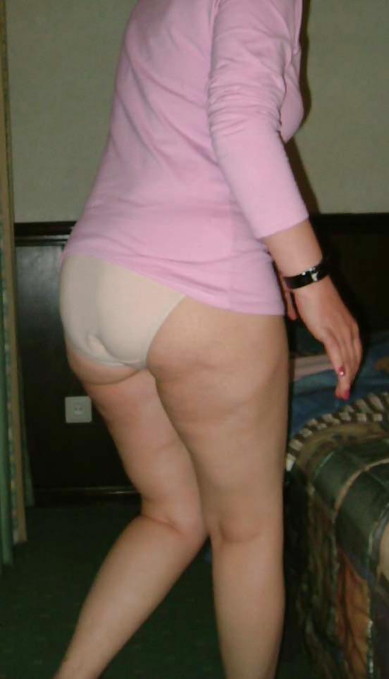 25P My horny english milf again III
