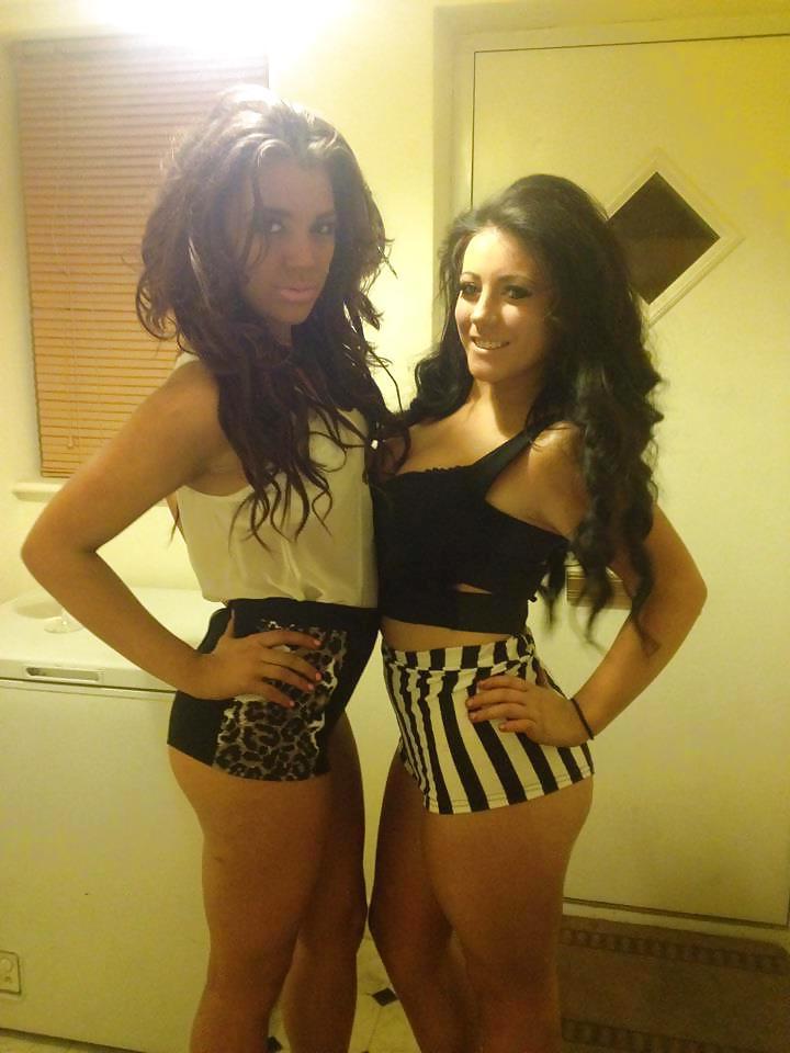 15P Hot young babes