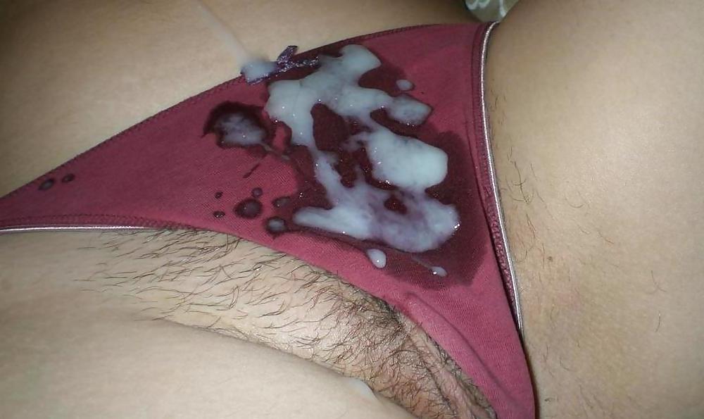 25P Cum on her 2