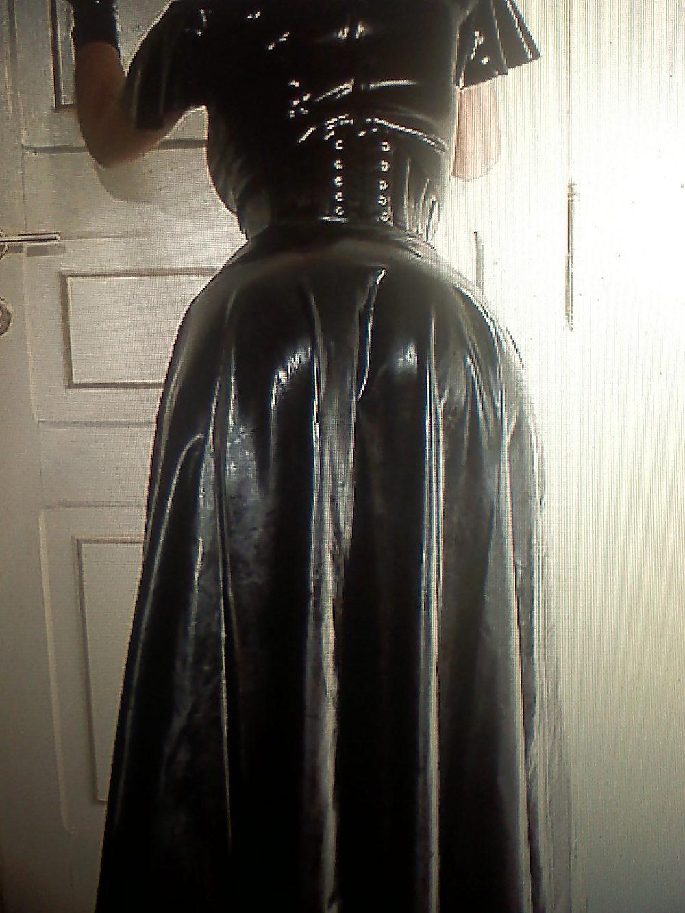 15P Evil stepmother with a leather whip