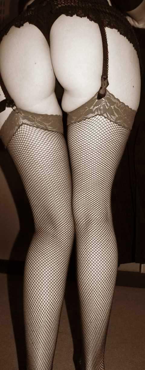 24P Stockings and Ass Fucking