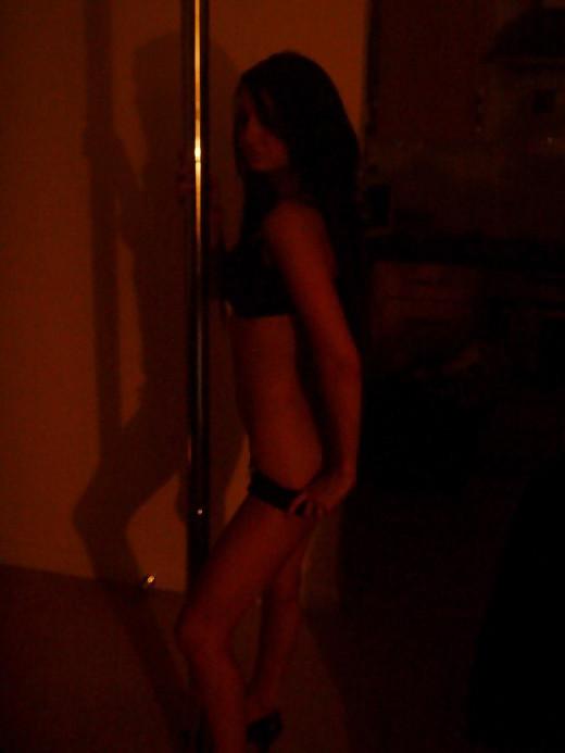 25P Sexy Teen Stripper
