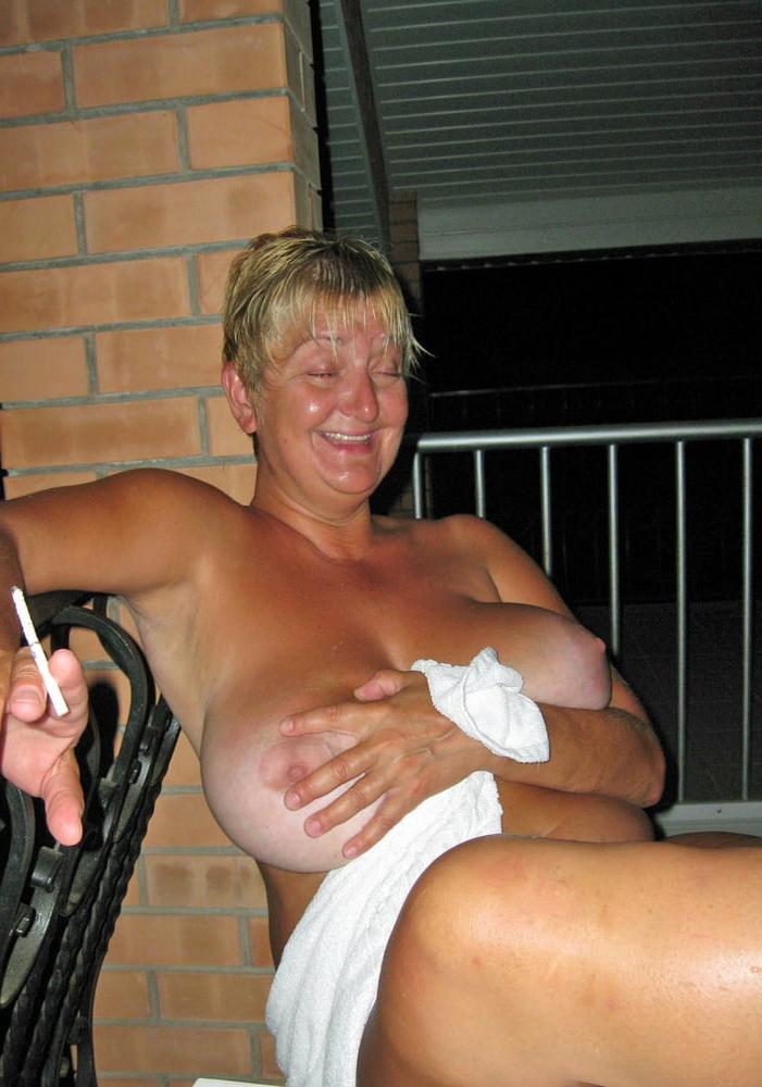 25P Fun at the balcony