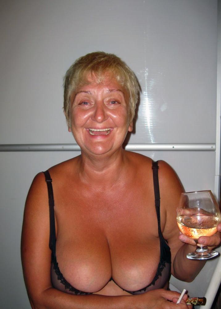 25P Fun at the balcony