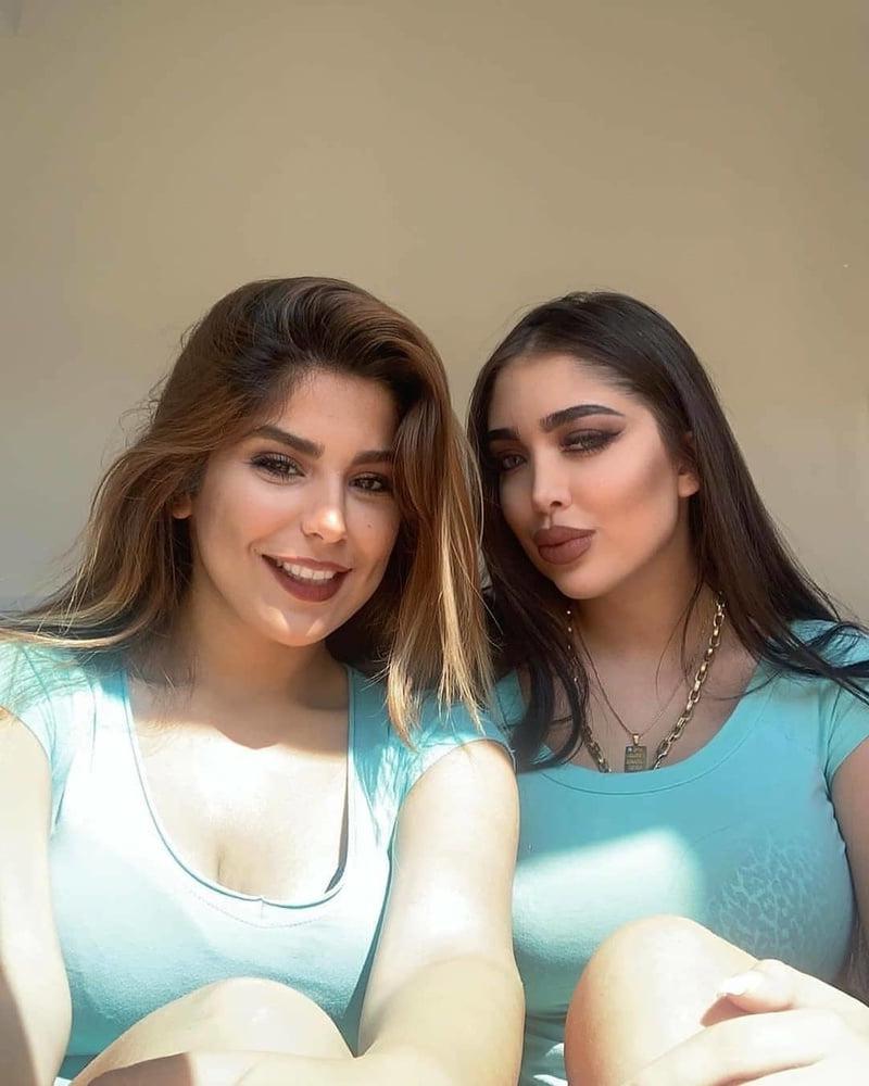 25P Big Boobs (Iran) 4