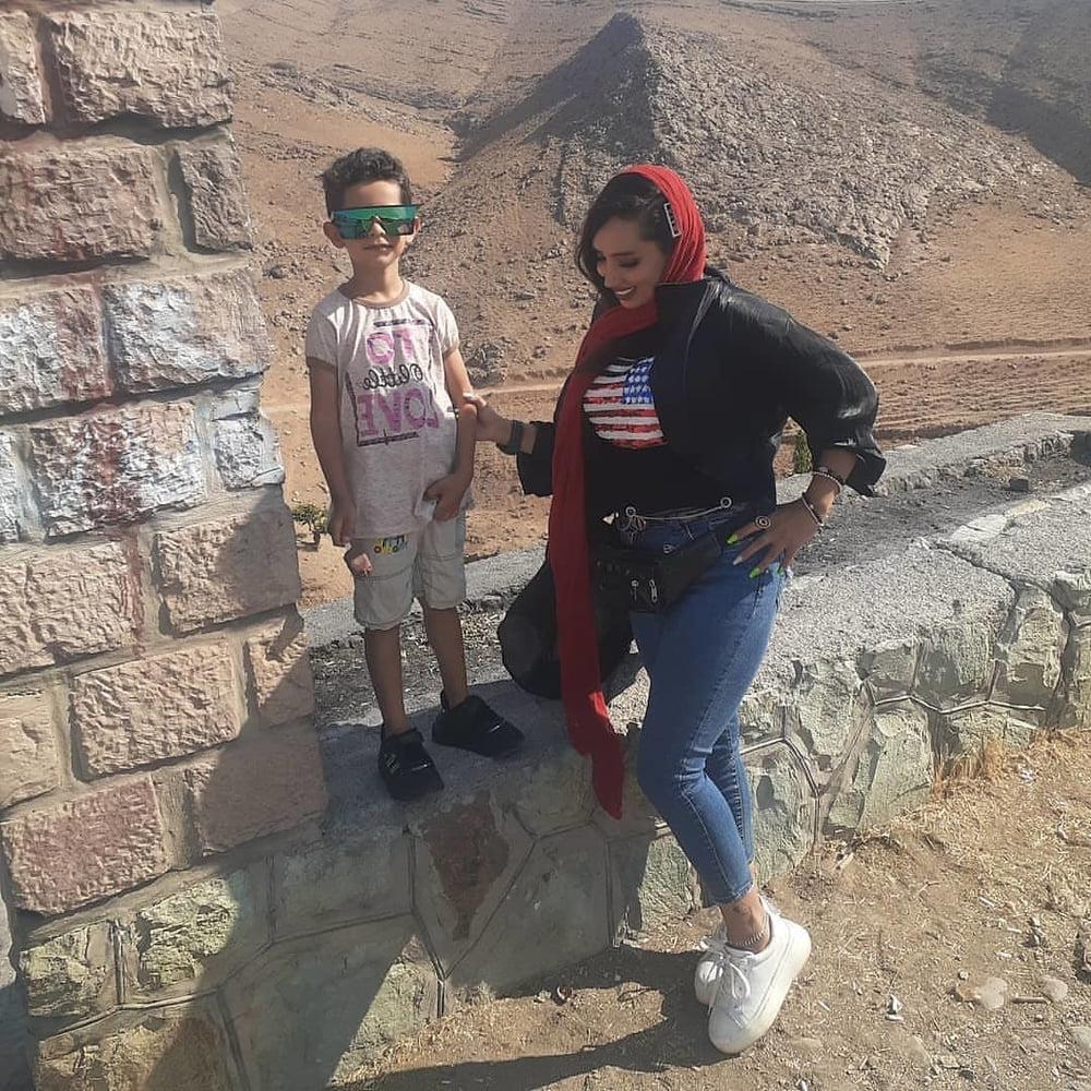 25P Big Boobs (Iran) 4