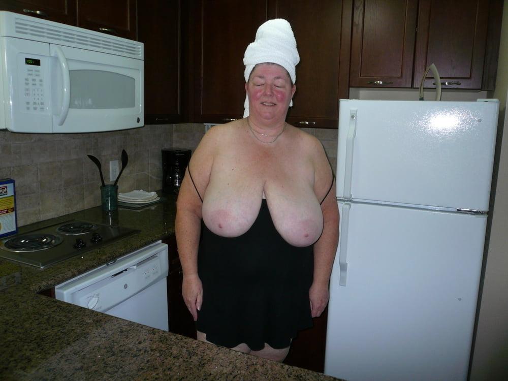 24P My big mature jugs