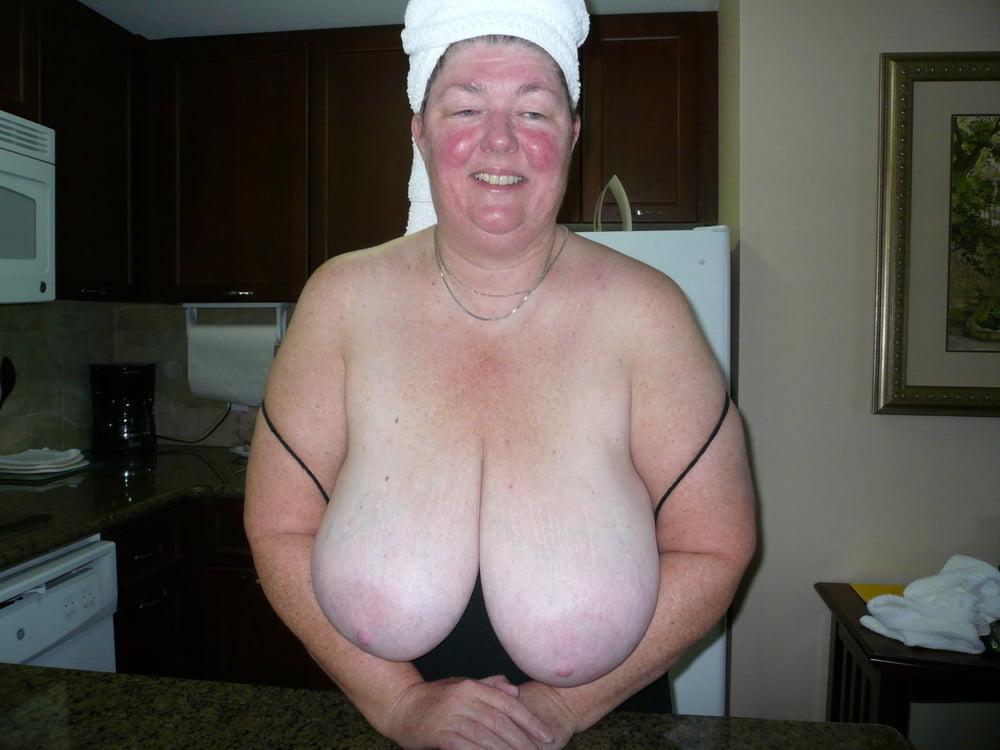 24P My big mature jugs