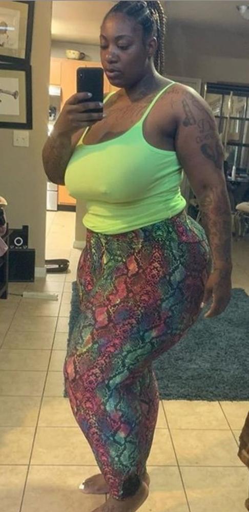 20P Big leg huge booty thick bbw pear no prefernce