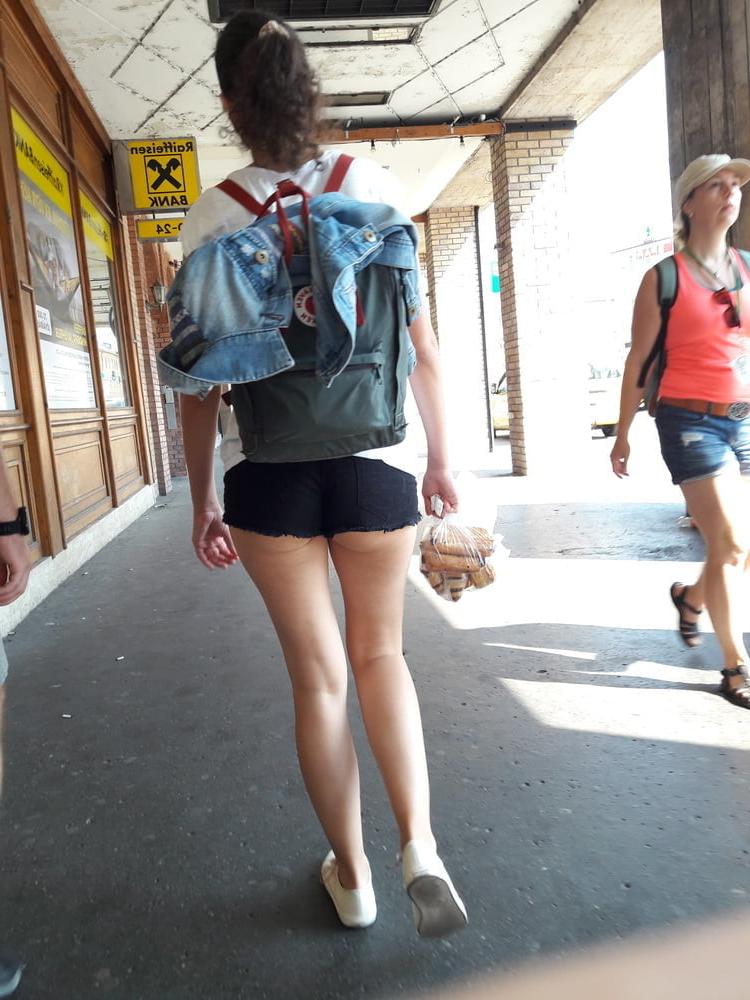 25P Street voyeur
