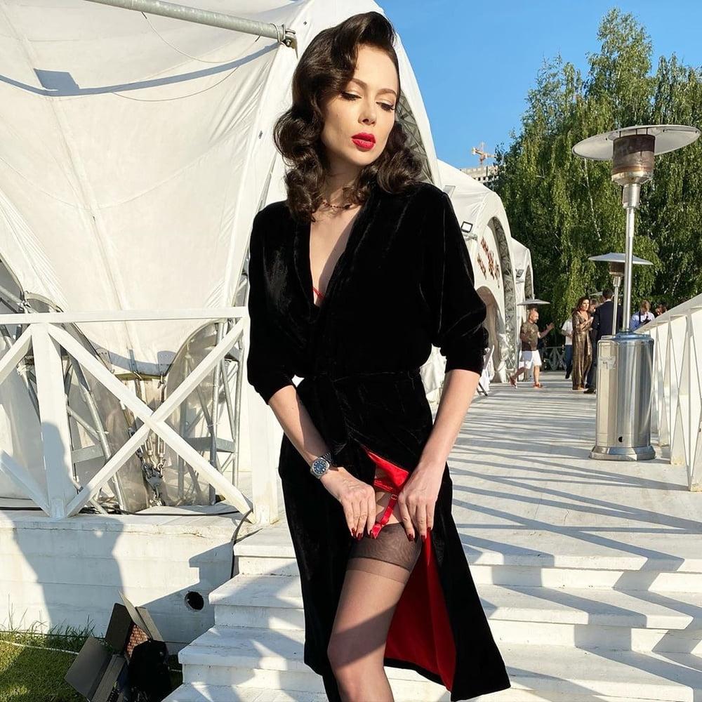 25P Rus Celebrities &amp; Twitch Hub