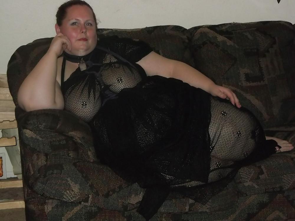 12P Plump Busty Milfy