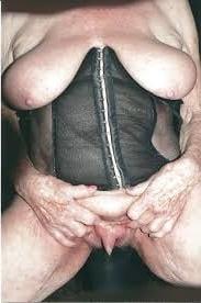 25P BIG CLIT i LIKE TO SUCK