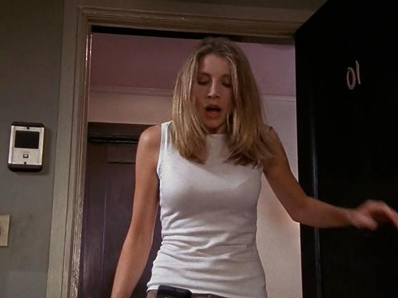 25P Sarah Chalke Ultimate Scrubs Collection