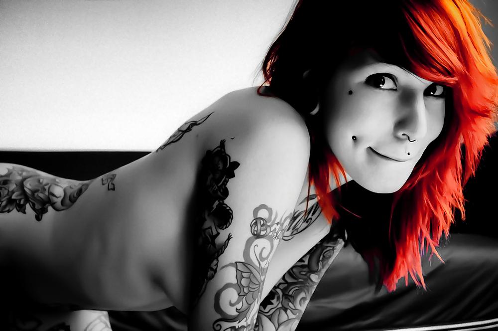 16P Amazing Emo Redhead