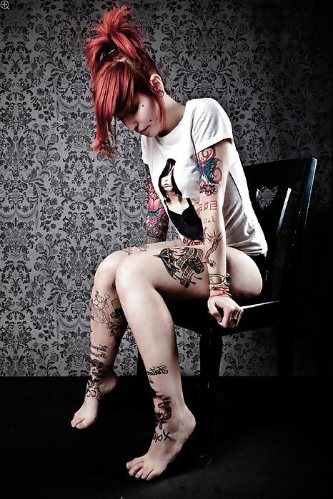 16P Amazing Emo Redhead
