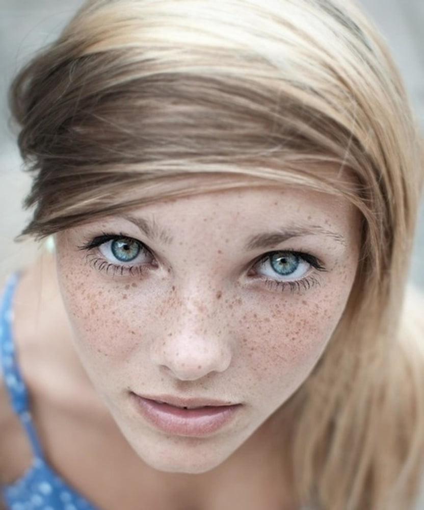 25P Faces for cum