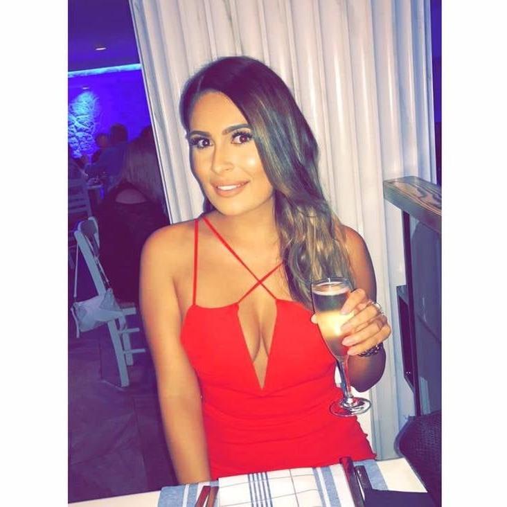 20P Beautiful Brunette Dani for cum and comments