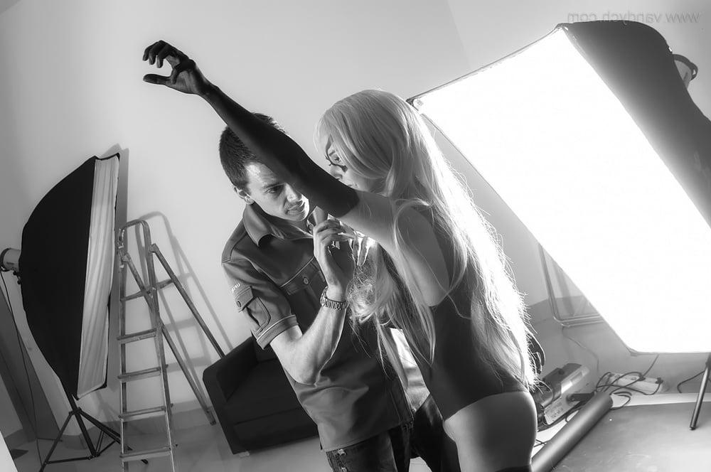 25P DHM - Miss Marvel Backstage
