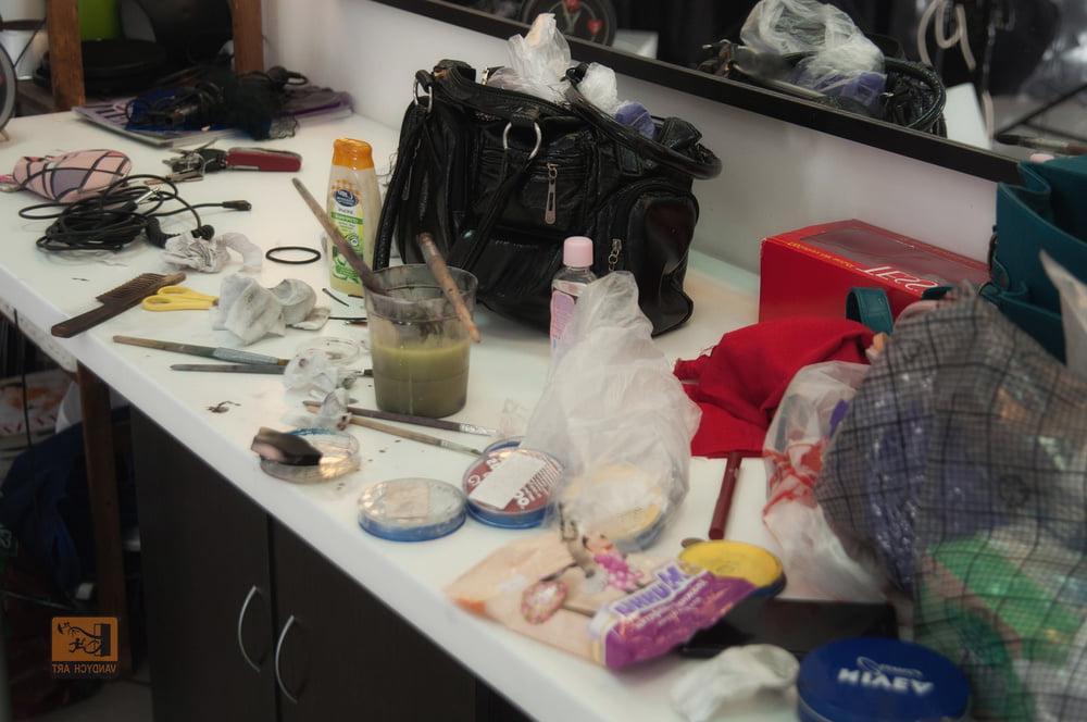 25P DHM - Miss Marvel Backstage