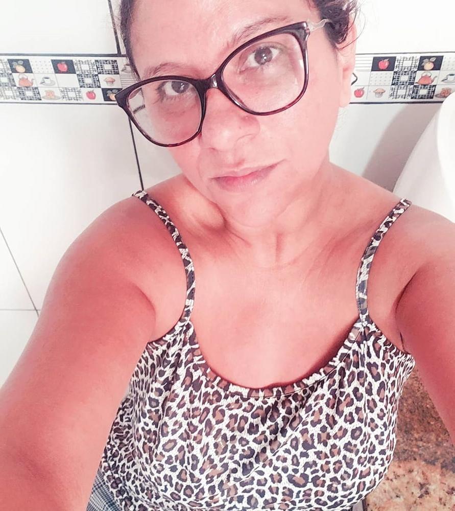25P Cum target milf
