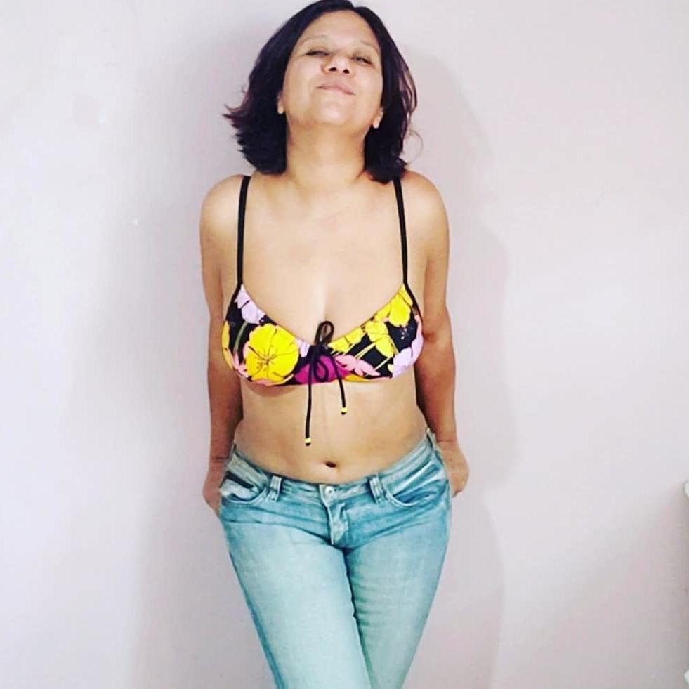 25P Cum target milf