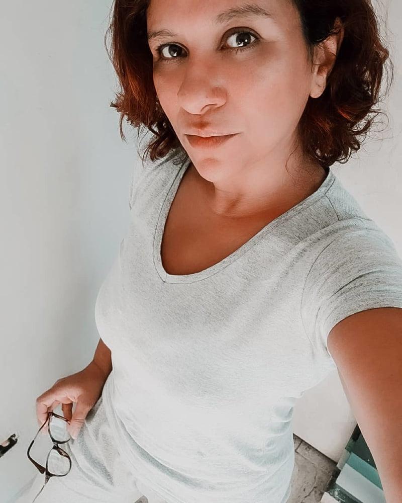 25P Cum target milf