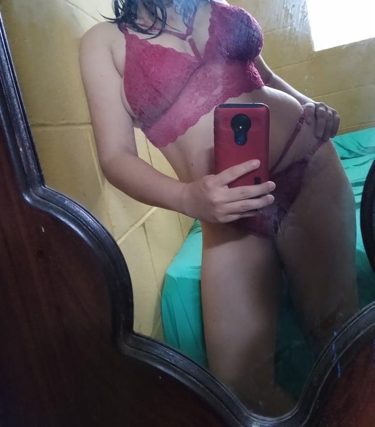 14P De rojo y tetotas