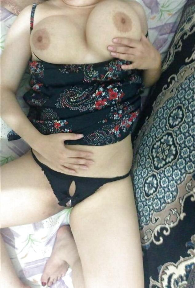 25P Big Boobs (Iran) 2