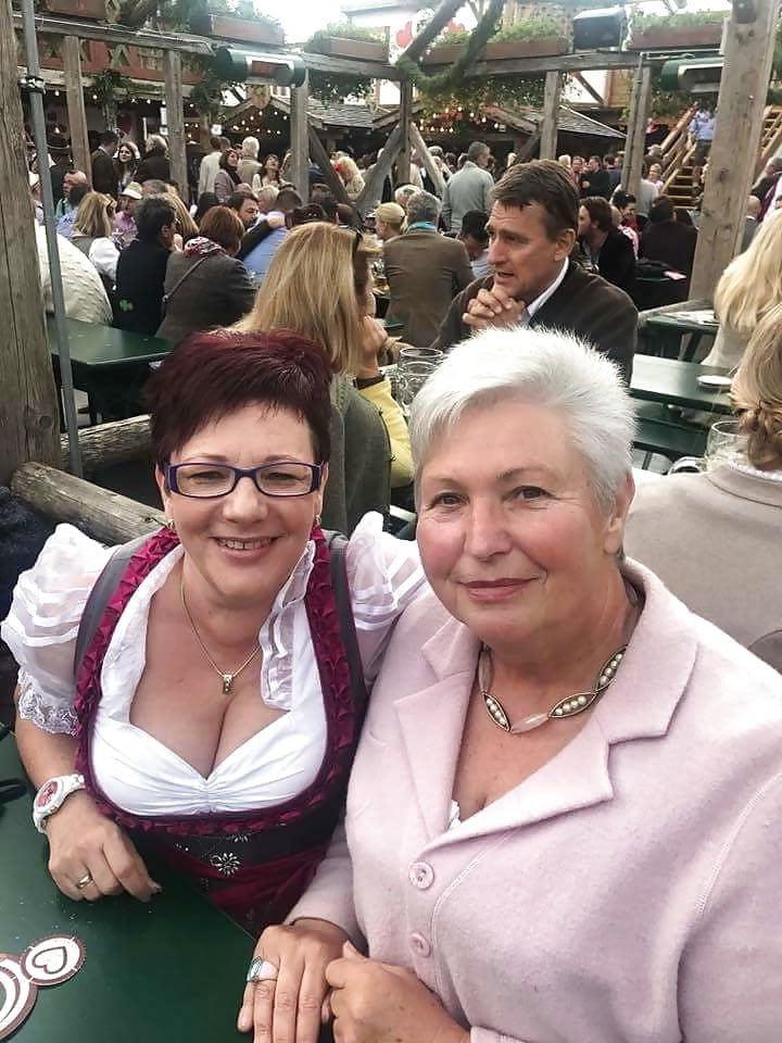 25P Cum target gilf milf mix