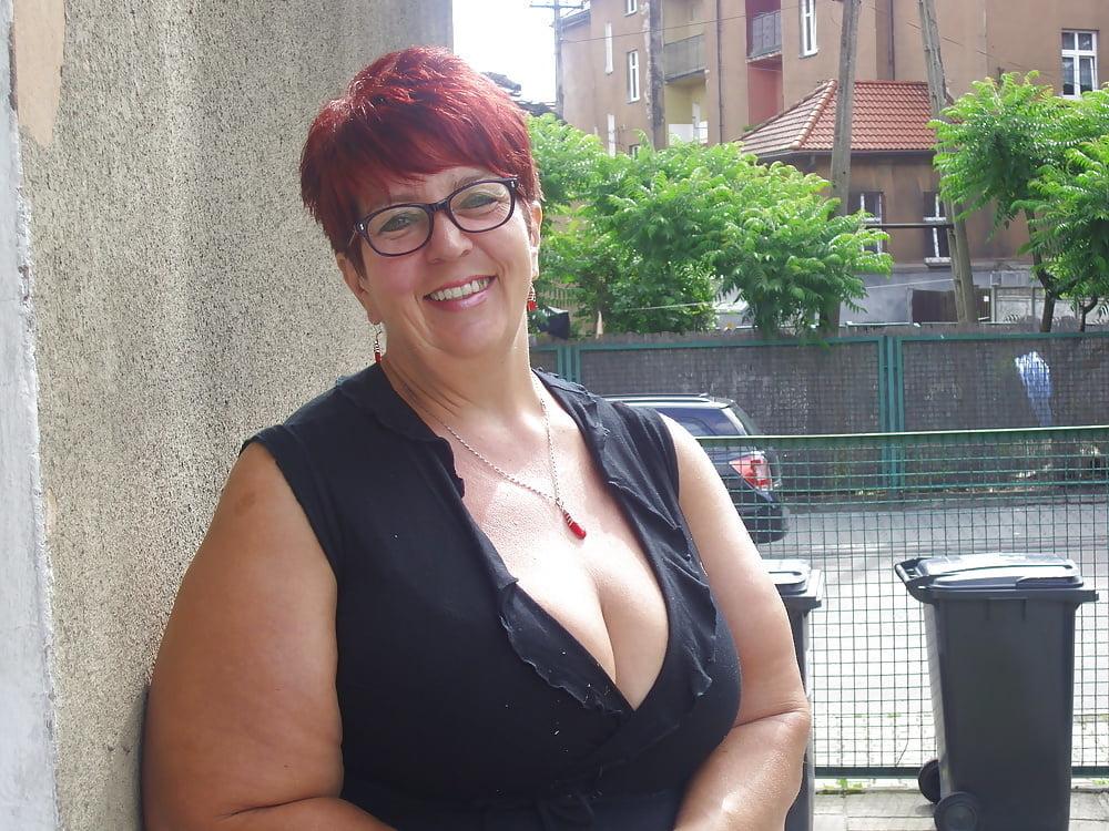 25P Cum target gilf milf mix