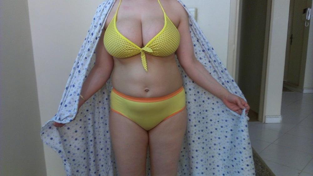 25P Big Boobs (Iran) 1