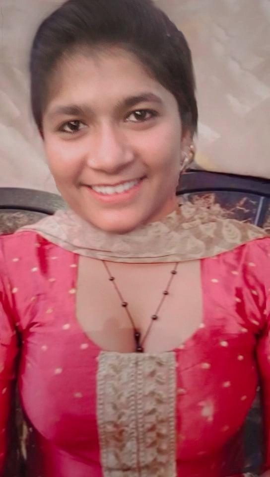 25P Rajni ladhuka bhabhi big boobs