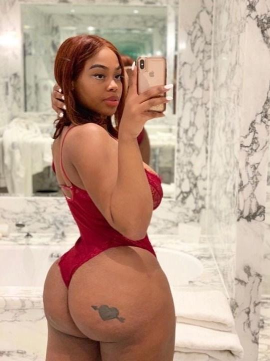 16P Donkey Booty