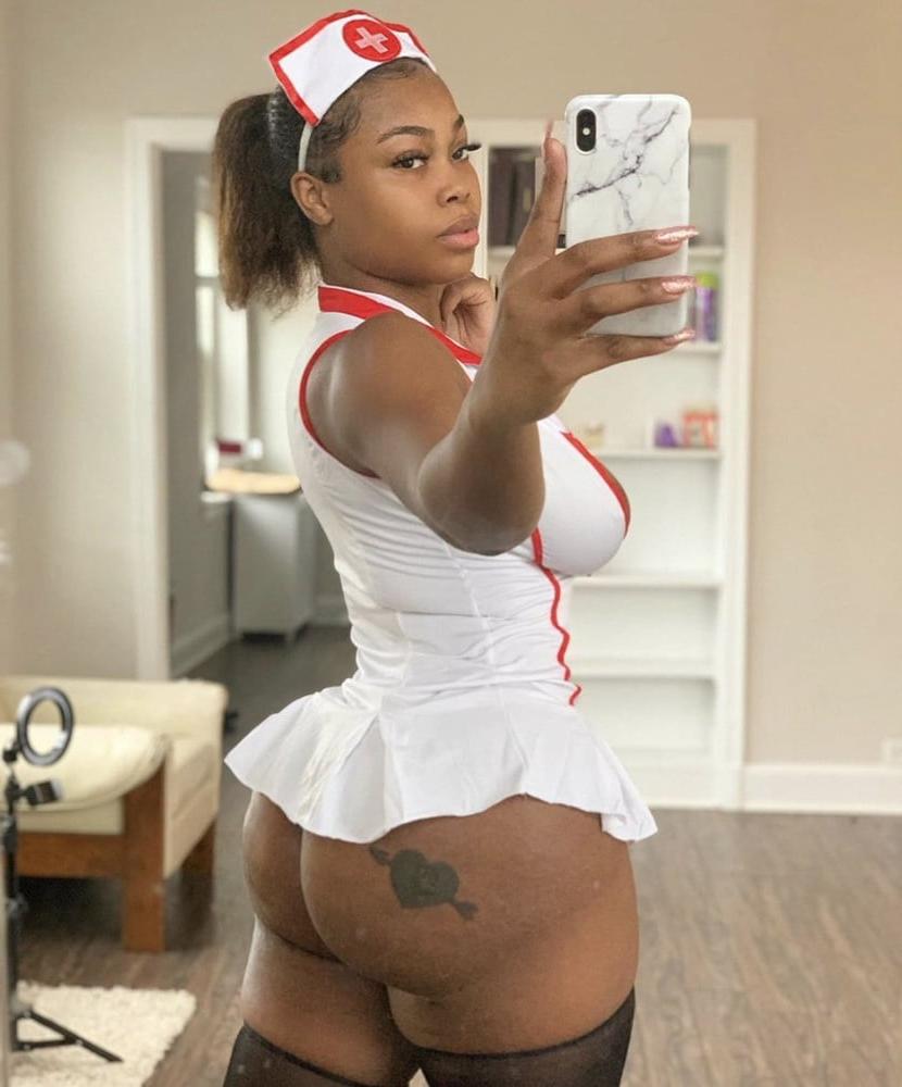 16P Donkey Booty