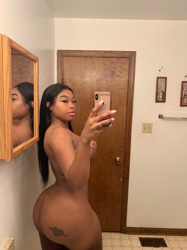 16P Donkey Booty