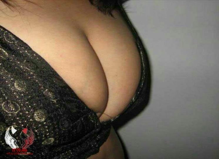 10P My Aunt babysitter milky boob's