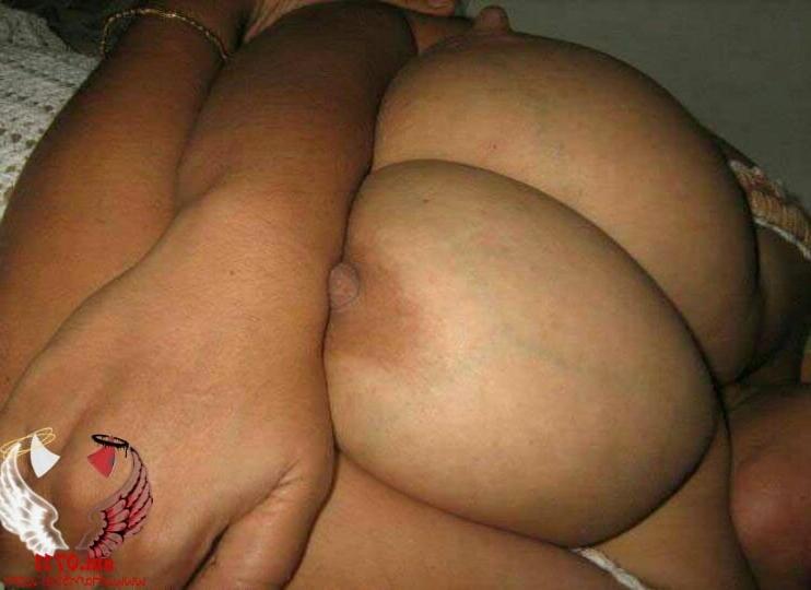 10P My Aunt babysitter milky boob's