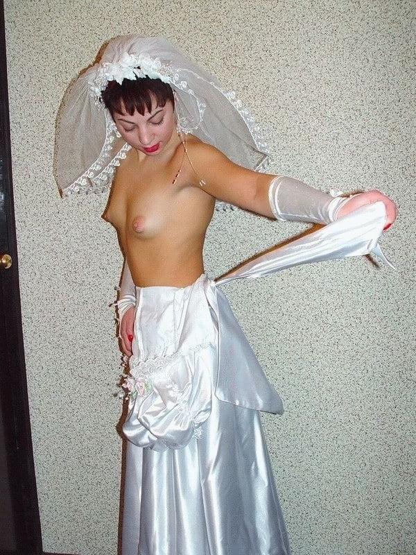 24P .BRIDES
