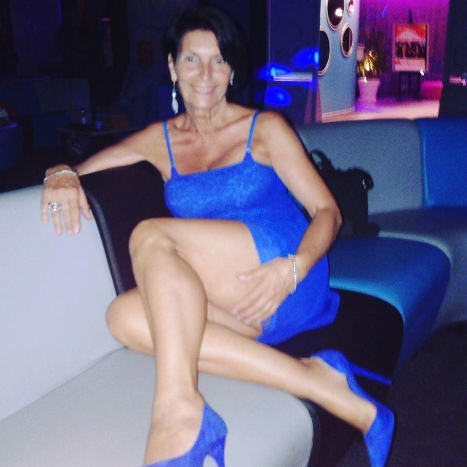 25P old mom slut