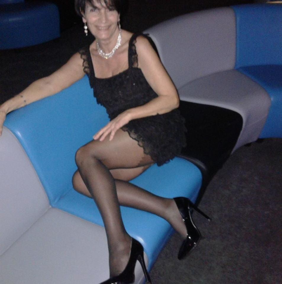 25P old mom slut