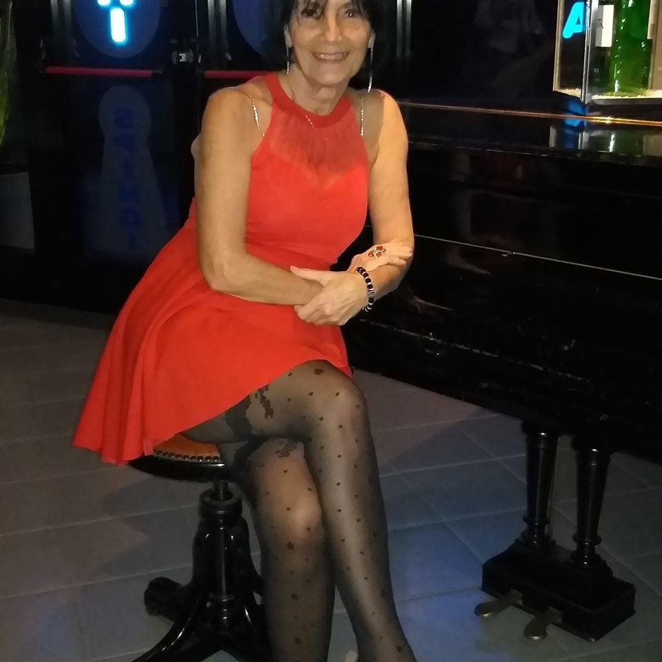 25P old mom slut