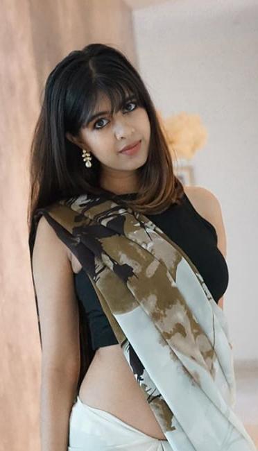 14P Instagrammer Sejal Big Boobs Downblouse Nipple