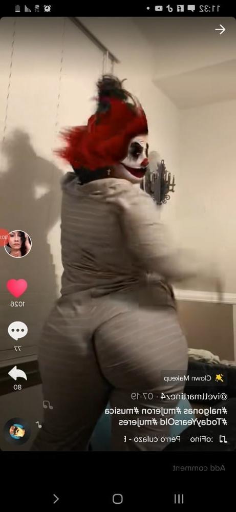 15P Cum all over that big ass!!!