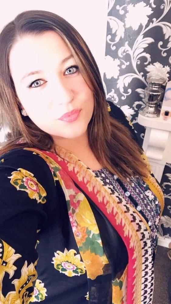 10P My desi Aunty cum an comment plz