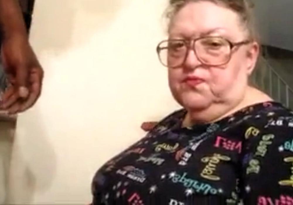 25P grannies getting facials