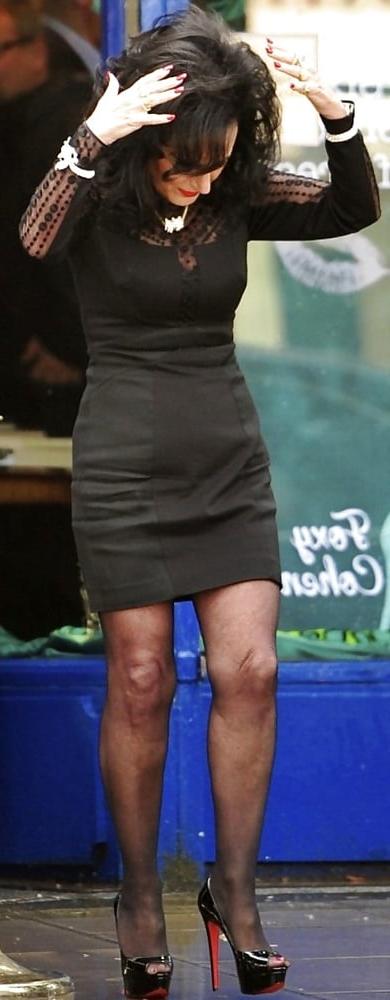 25P UK Actress Lesley Joseph