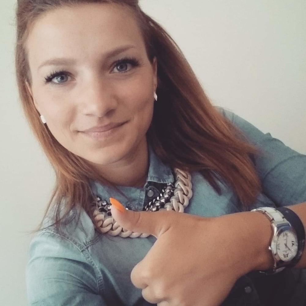 25P Which face would you cum on?