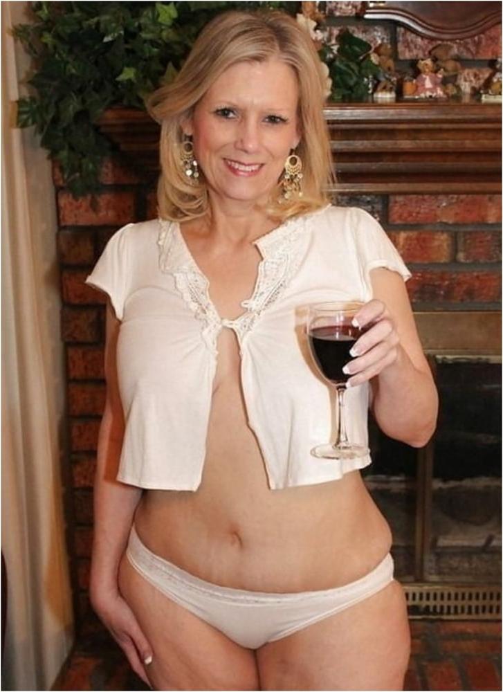 25P Wives and Girlfriends Drinking Wine