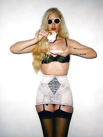 25P Iggy Azalea (rapper, PAWG)